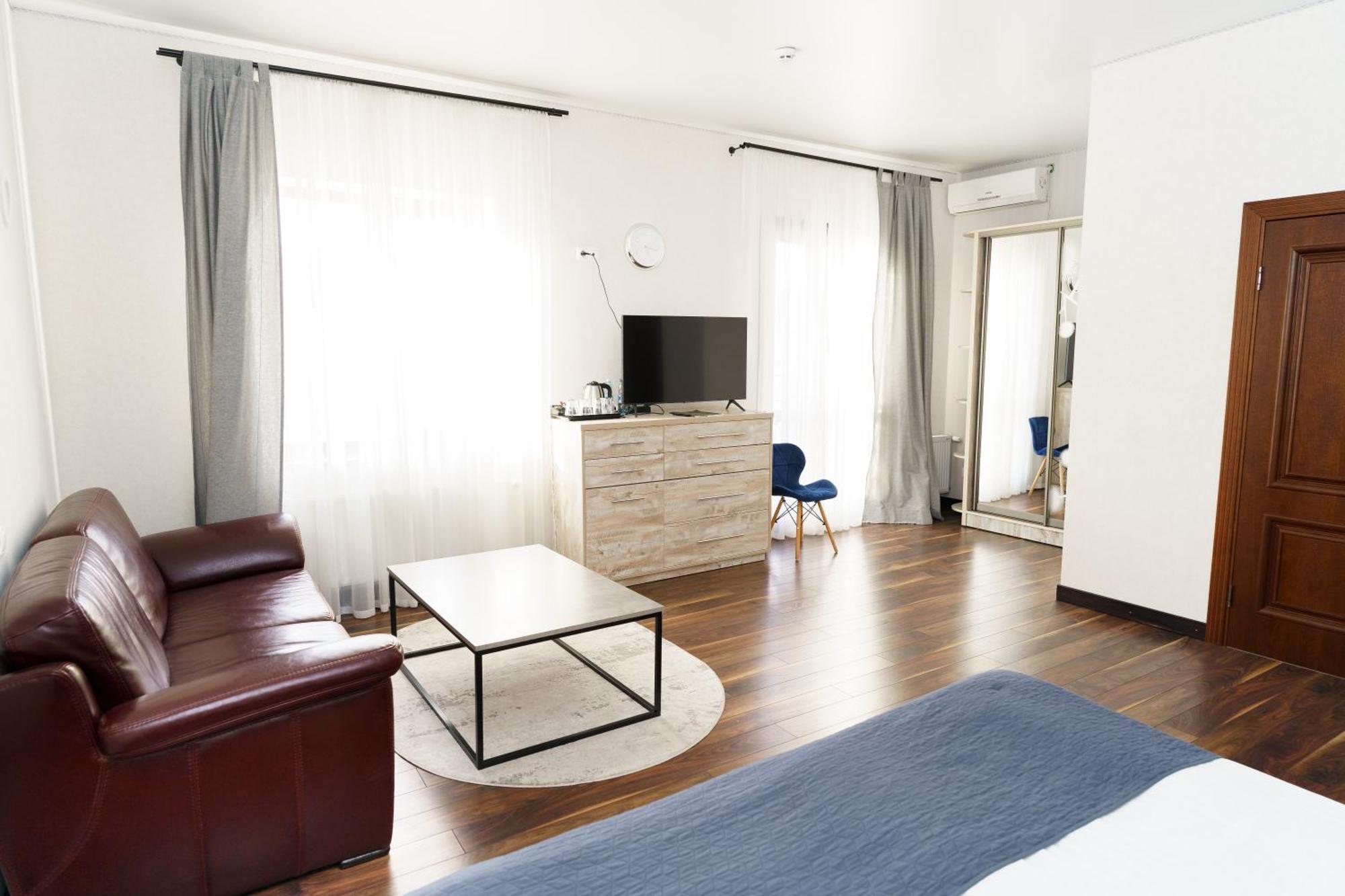 Spa-Hotel Dodo جيتومير المظهر الخارجي الصورة