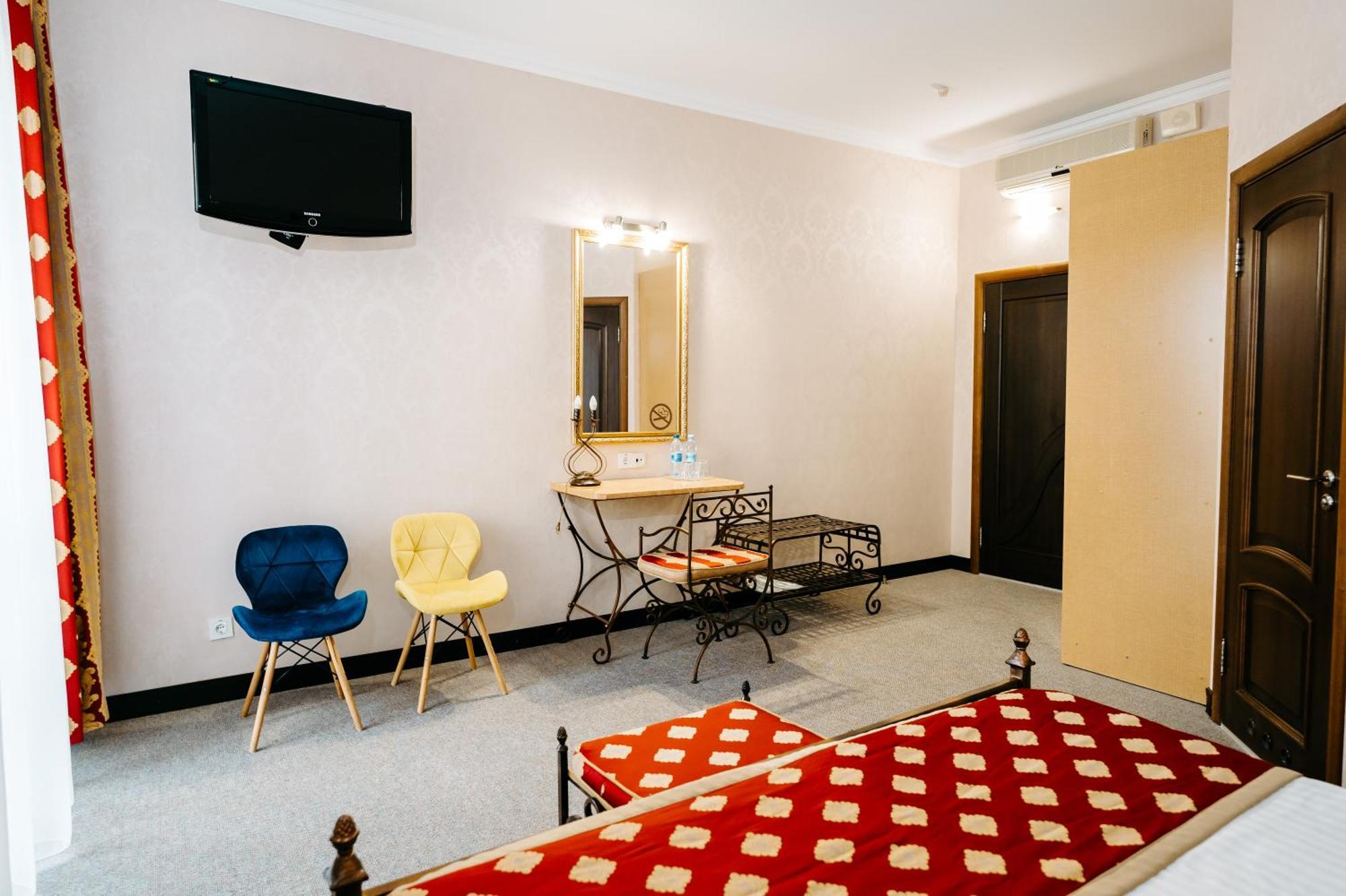Spa-Hotel Dodo جيتومير المظهر الخارجي الصورة